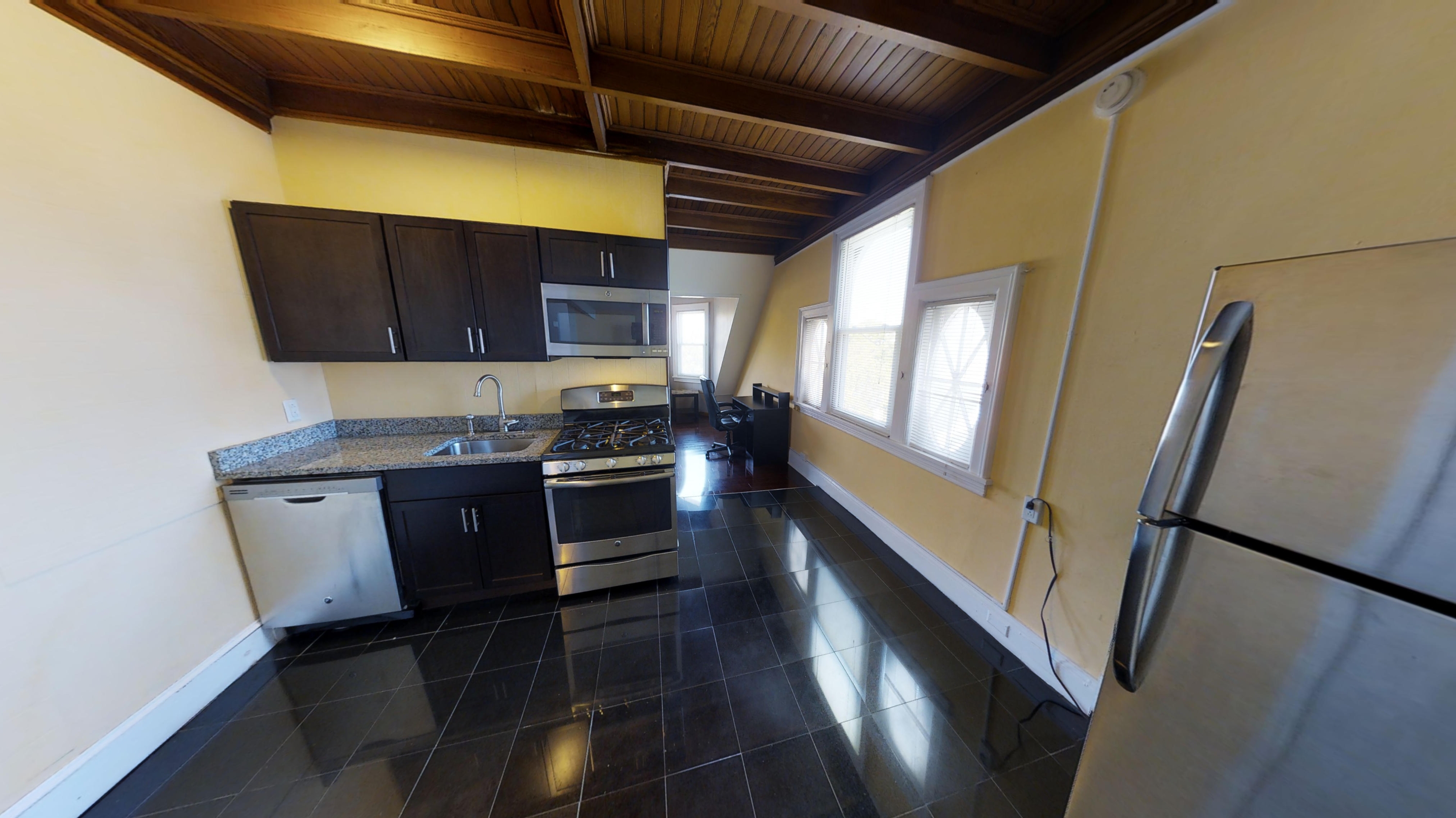 113 Comstock Ave Apt 10