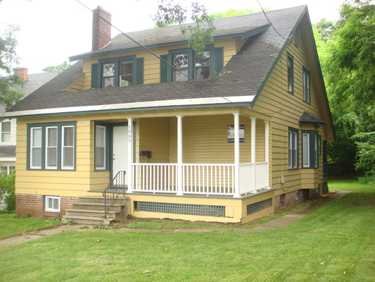 1005 E Colvin St Apt 1