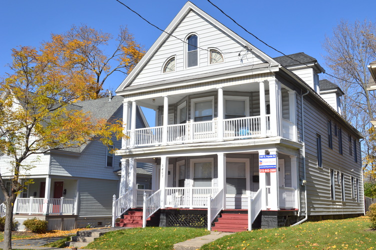 Property main image