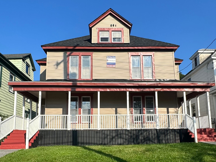 Property main image